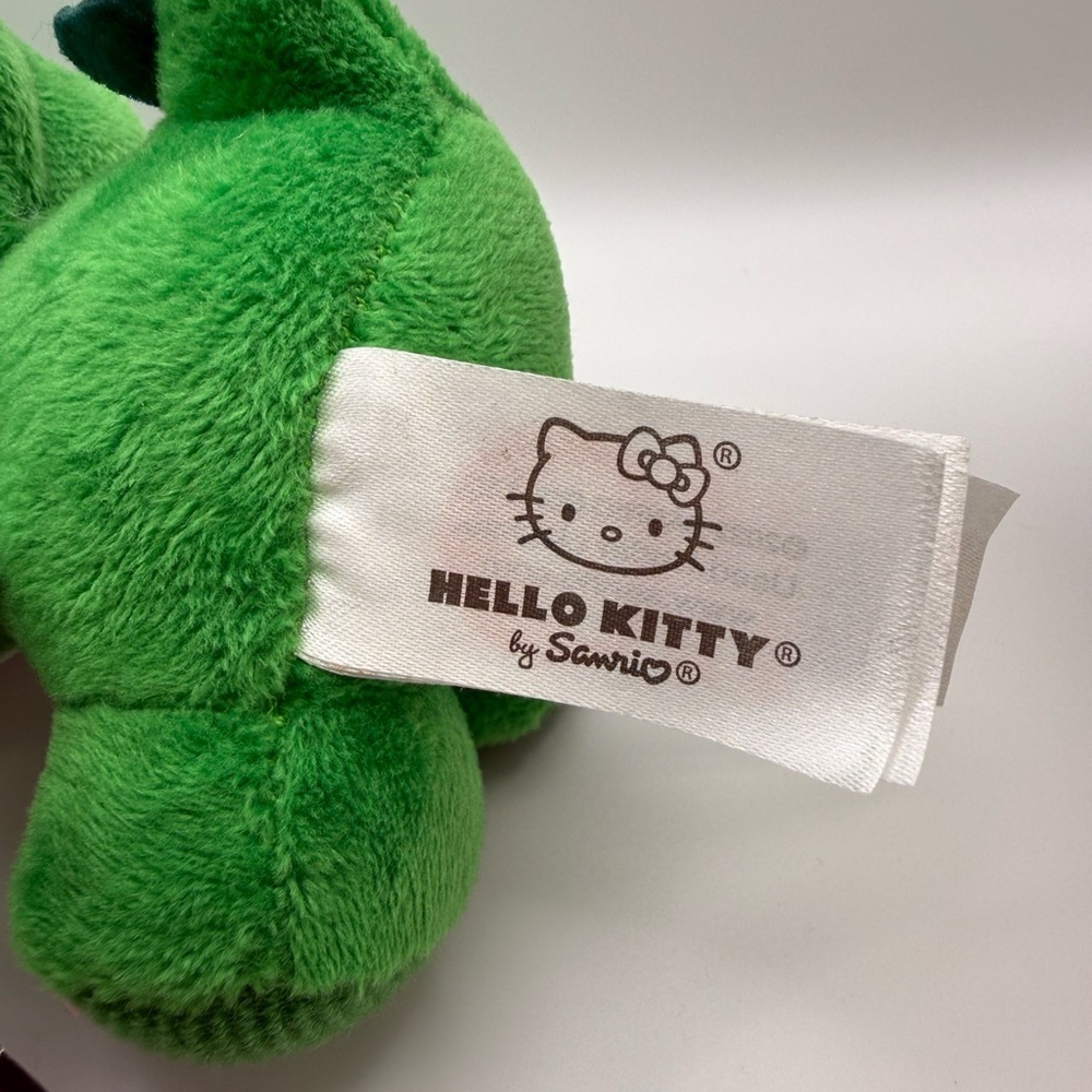 Hello Kitty in Green Dragon Costume Sanrio Fiesta Toy 6.5in Plush 2022 - Picture 6 of 9